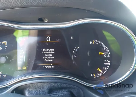 2017 Jeep Grand Cherokee Limited 4X2 из США, поврежденный, VIN 1C4RJEBG2HC933789